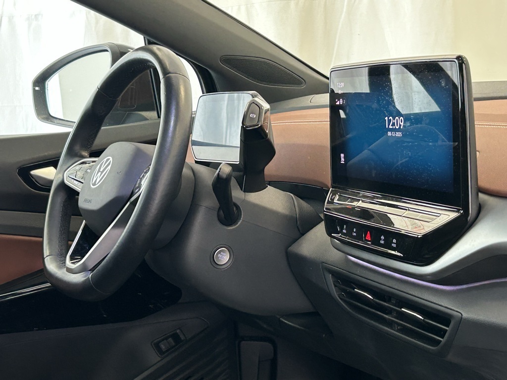 2021 Volkswagen ID.4 Pro S Image 18 of 26