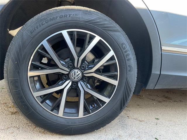 Vehicle image 7 of 7