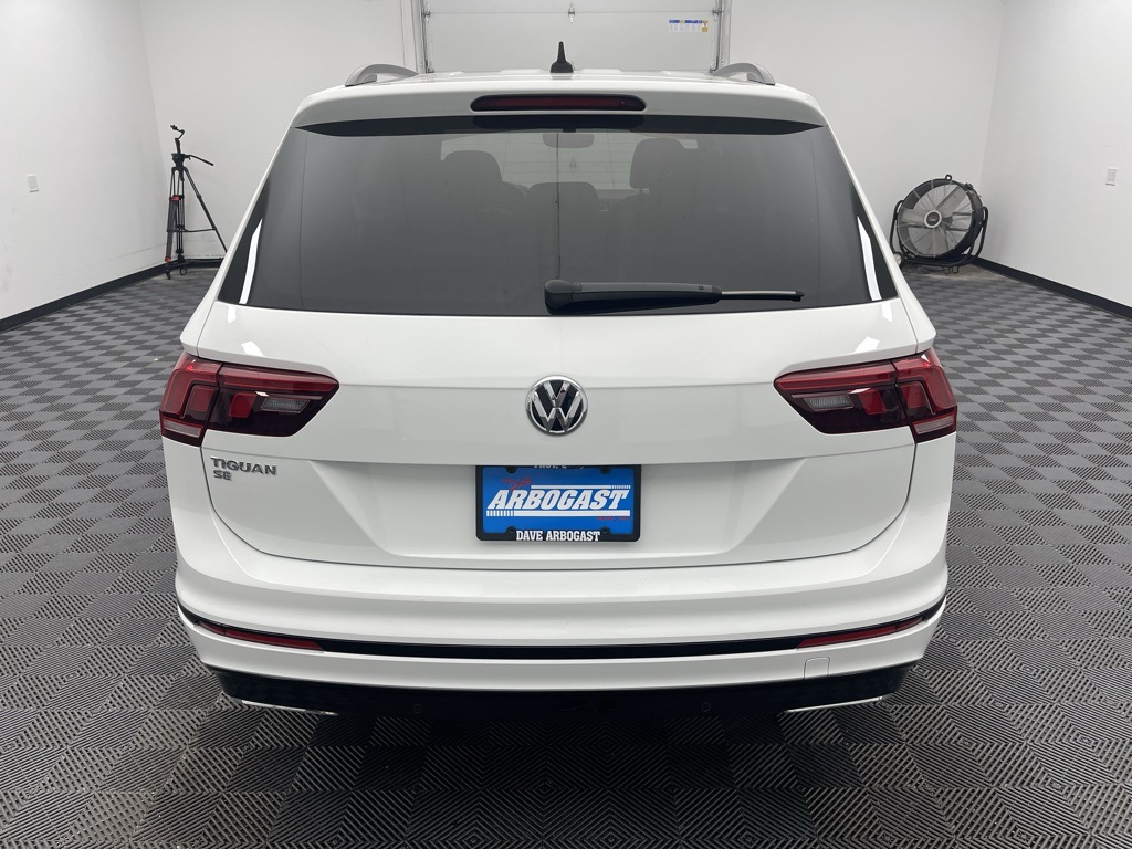 Vehicle image 6 of 35