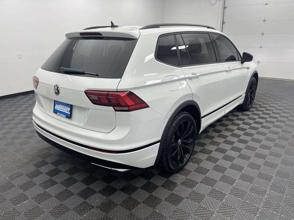 Vehicle image 5 of 35