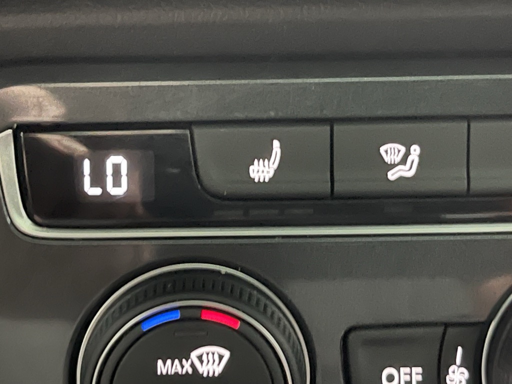 Vehicle image 12 of 35