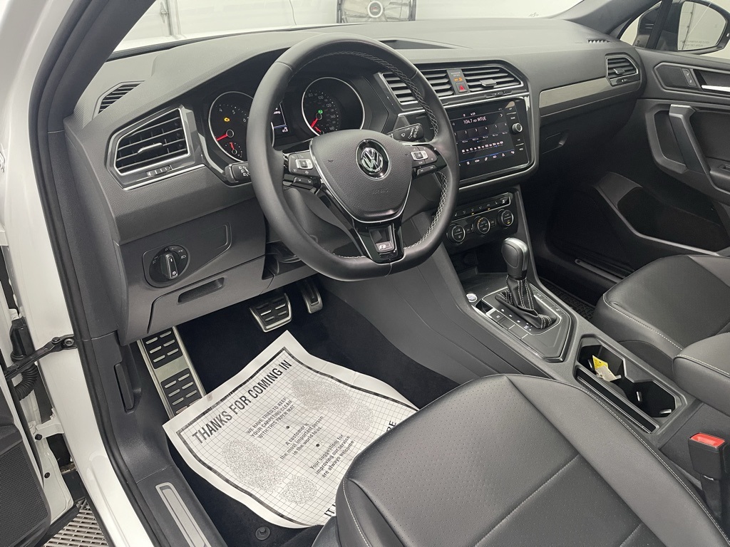 Vehicle image 22 of 35