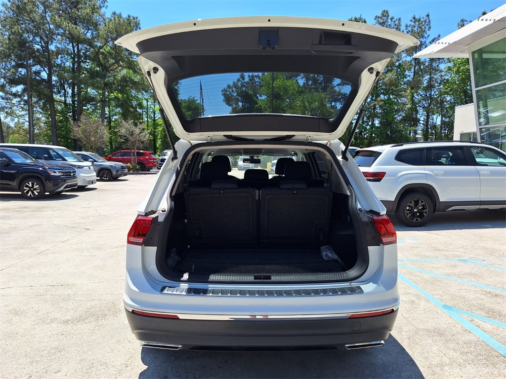 Vehicle image 26 of 31