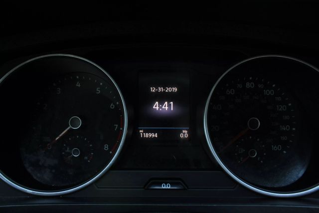 2021 Volkswagen Tiguan SE Image 46 of 48