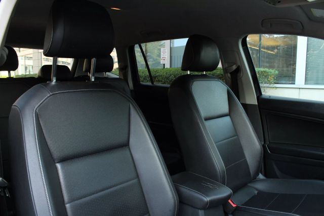 2021 Volkswagen Tiguan SE Image 37 of 48