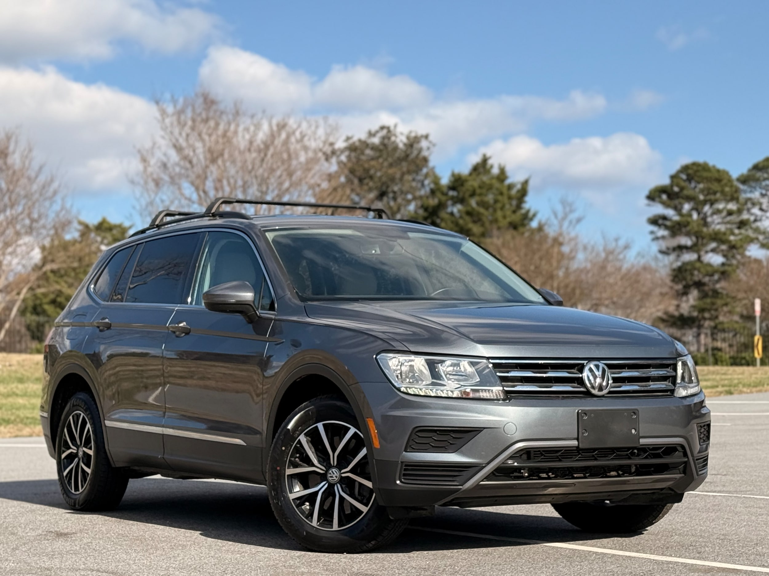 Vehicle image 4 of 33