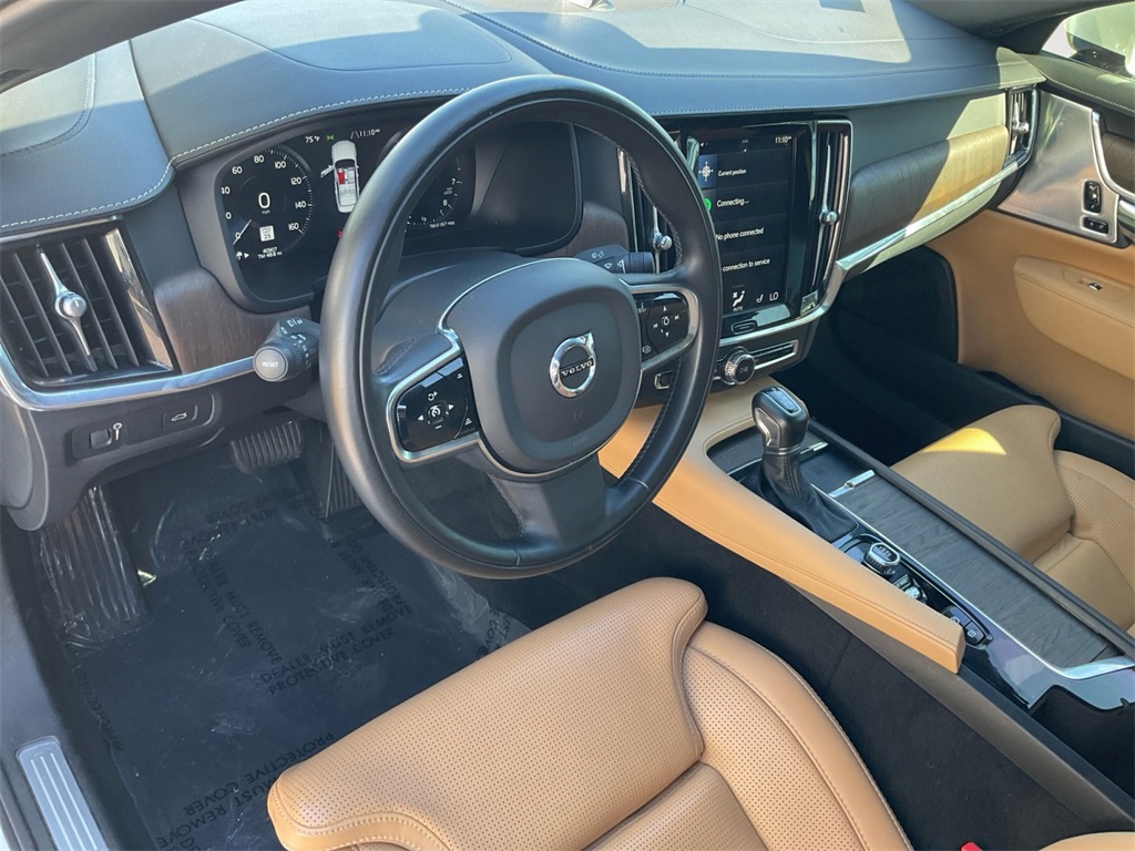 2021 Volvo S90 Inscription Image 17 of 36
