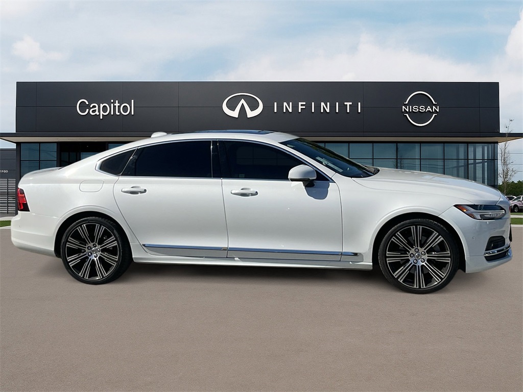 2021 Volvo S90 Inscription Image 4 of 36