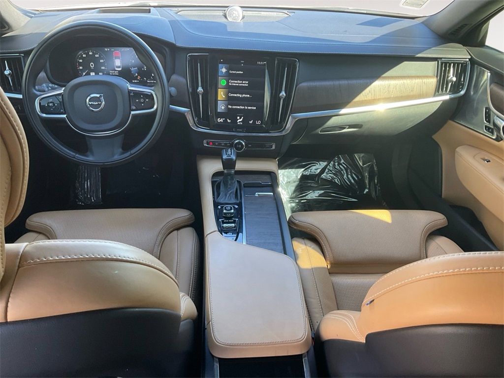 2021 Volvo S90 Inscription Image 16 of 36