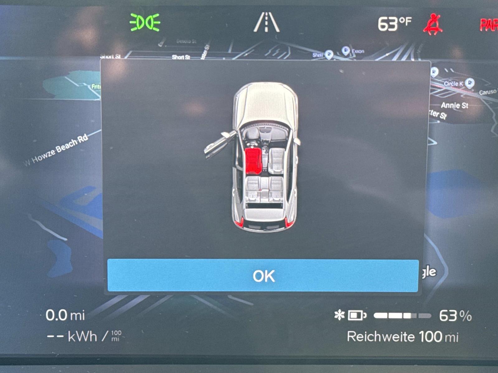 2021 Volvo XC40 Base Image 17 of 27