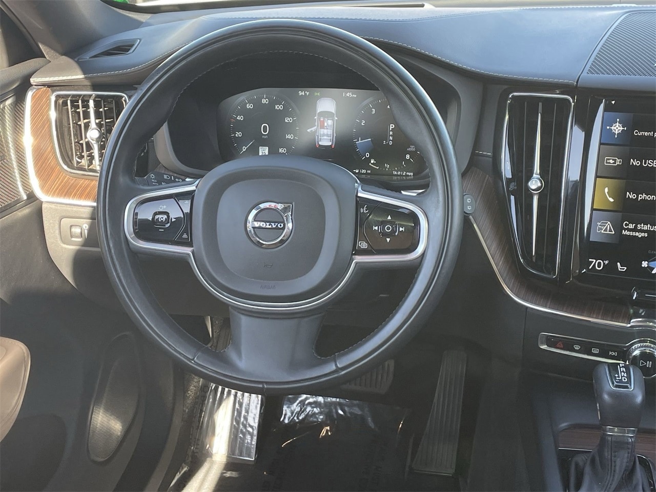 2021 Volvo XC60 Inscription Image 17 of 30