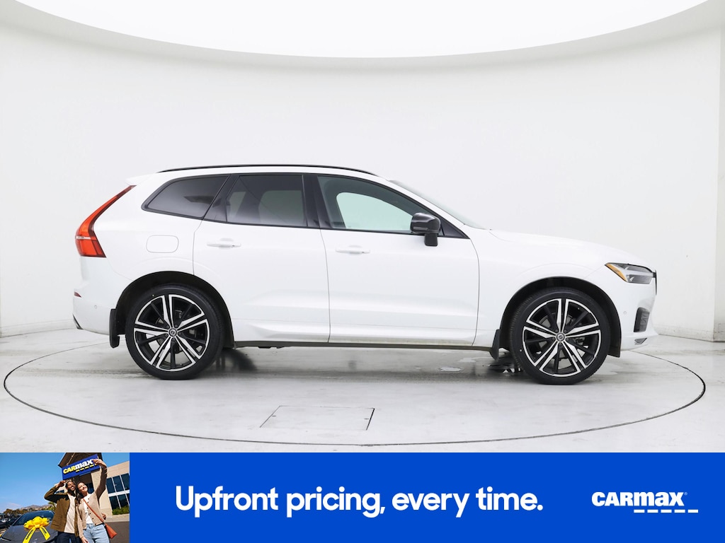 2021 Volvo XC60 R-Design Image 4 of 27