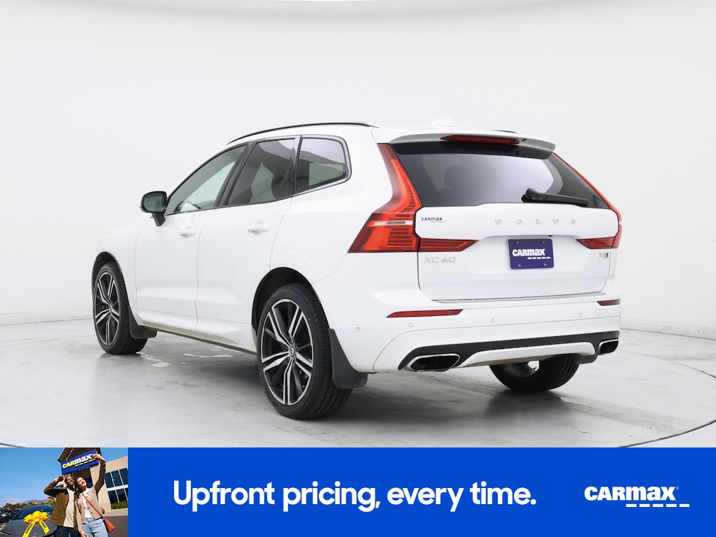 2021 Volvo XC60 R-Design Image 7 of 27