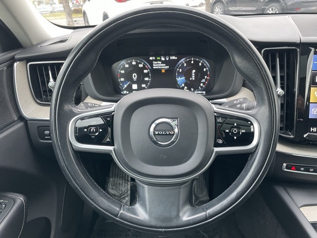 2021 Volvo XC60 Inscription Image 22 of 24