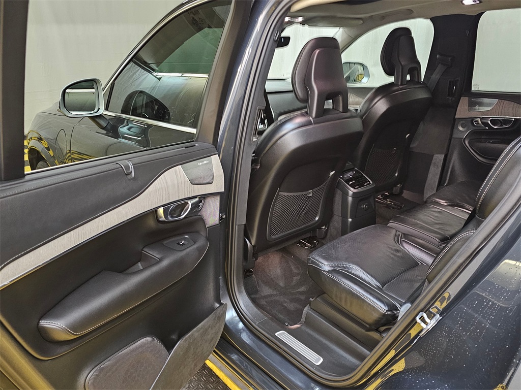 2021 Volvo XC90 Inscription Image 32 of 35