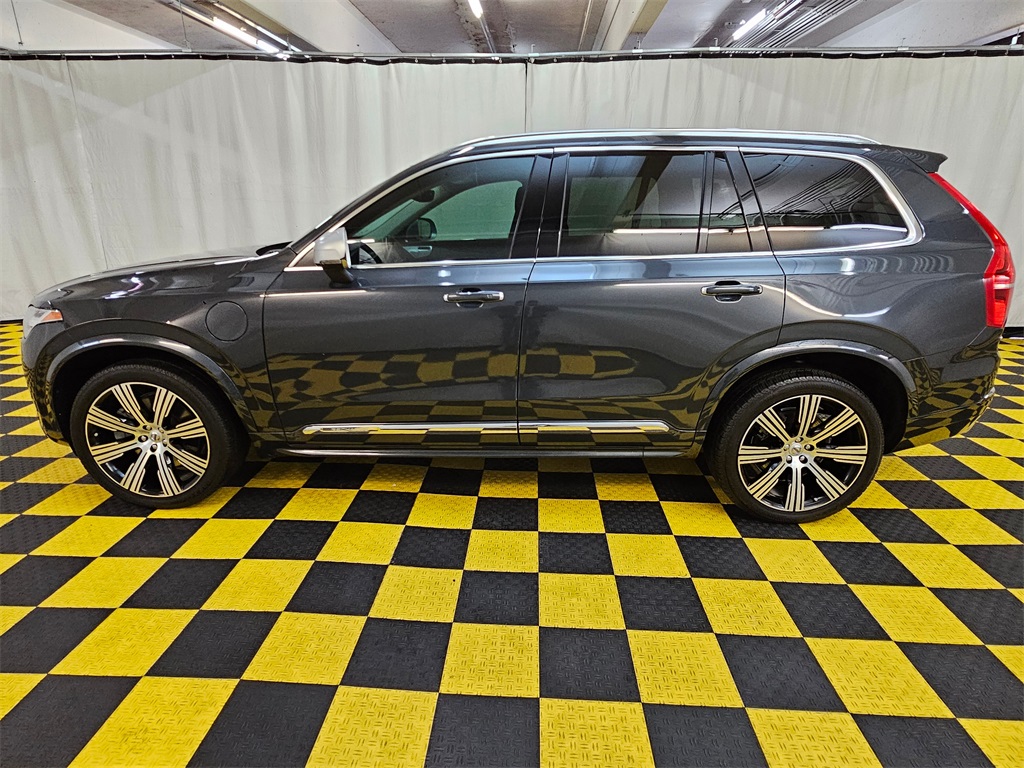 2021 Volvo XC90 Inscription Image 7 of 35