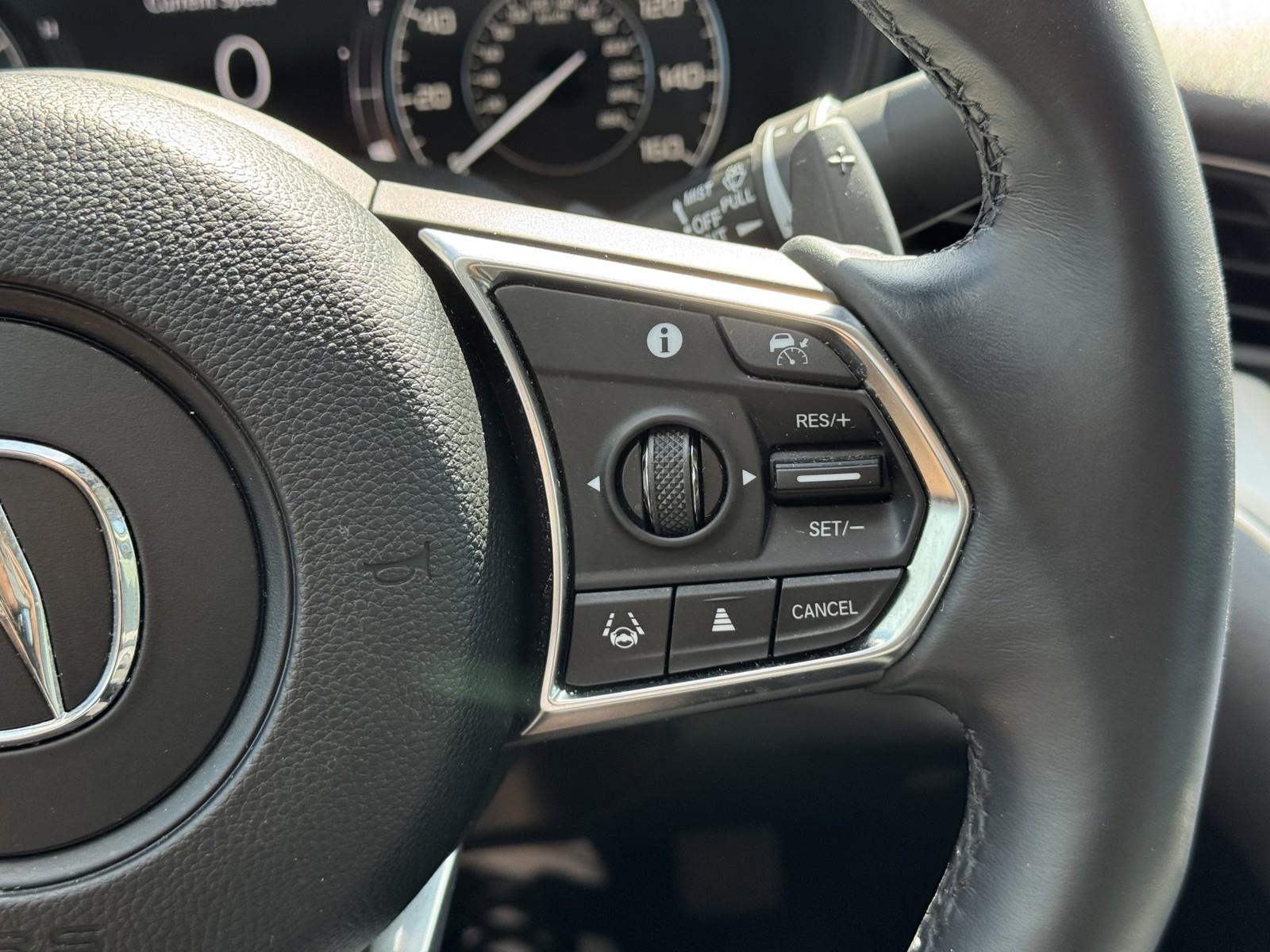 Vehicle image 14 of 23