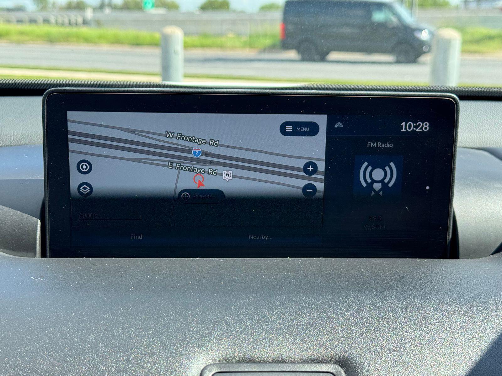 Vehicle image 17 of 23