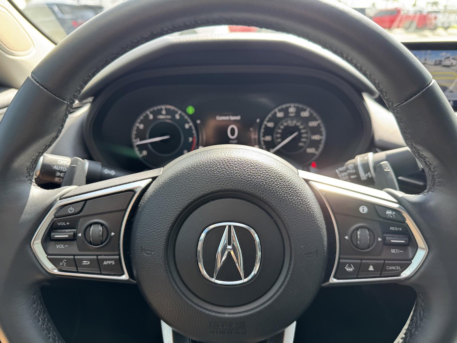 Vehicle image 16 of 23