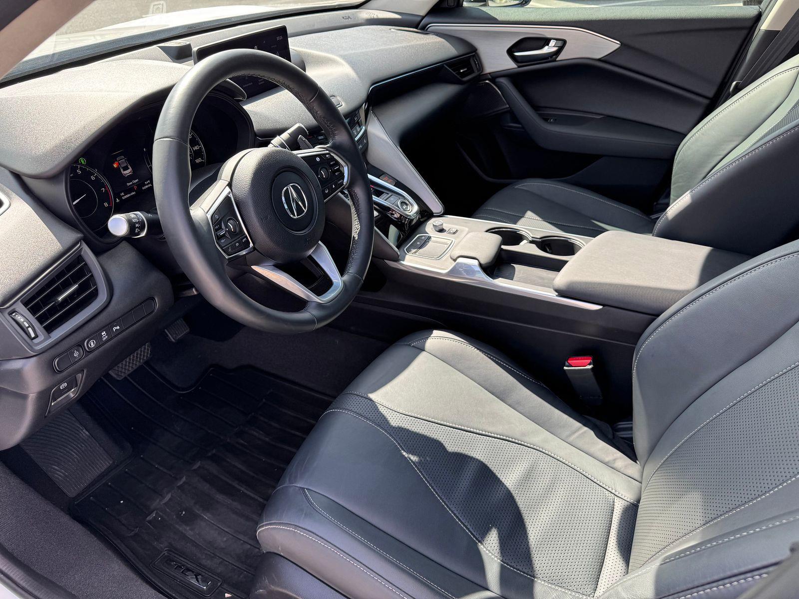 Vehicle image 12 of 23