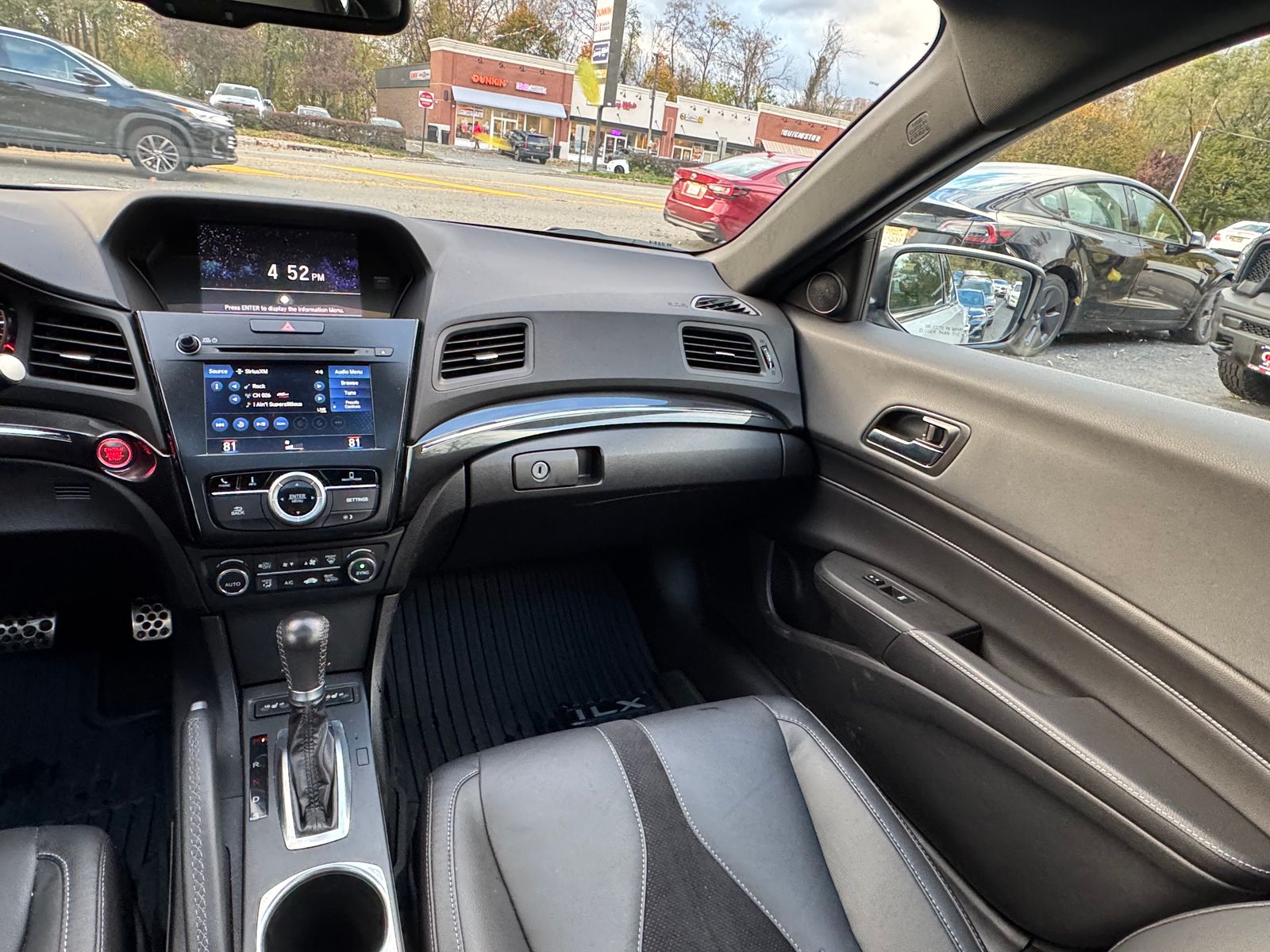 2022 Acura ILX Image 21 of 40