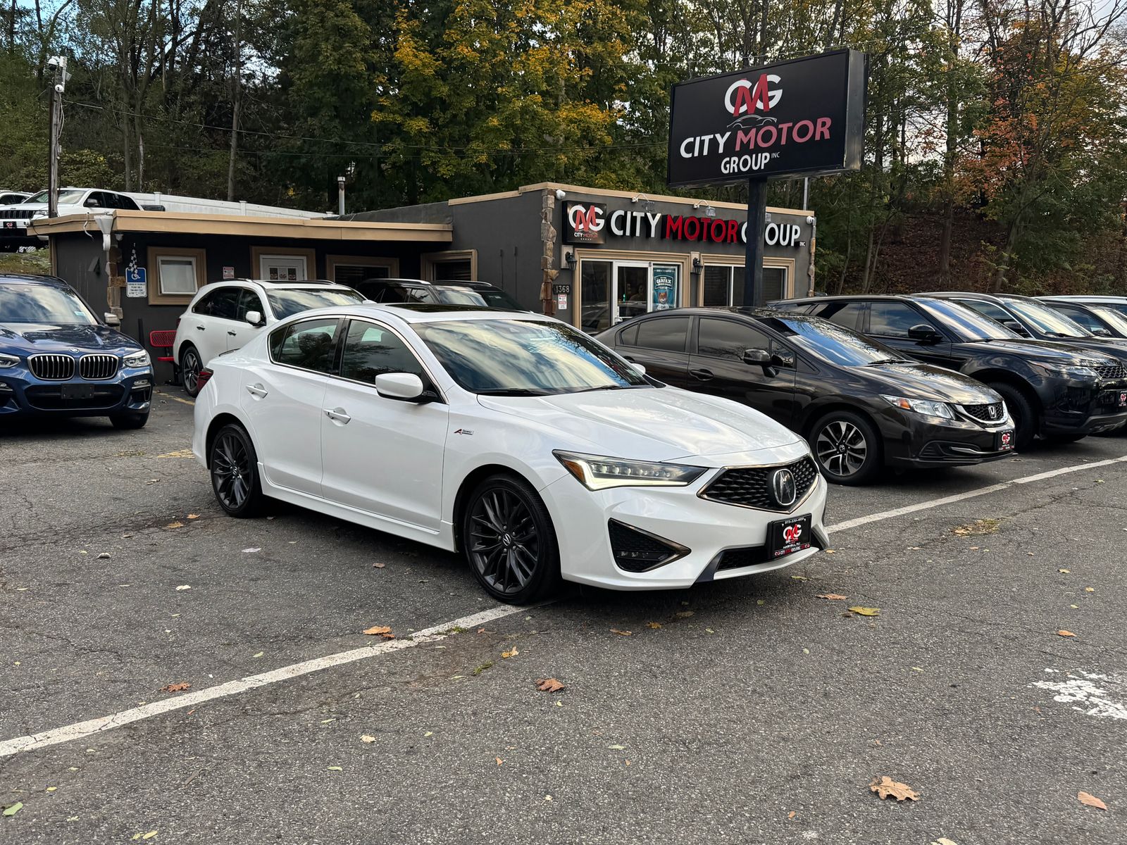 2022 Acura ILX Image 3 of 40