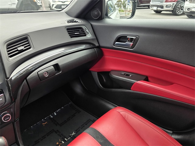 Vehicle image 29 of 34