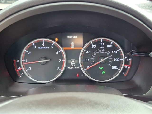 Vehicle image 18 of 34