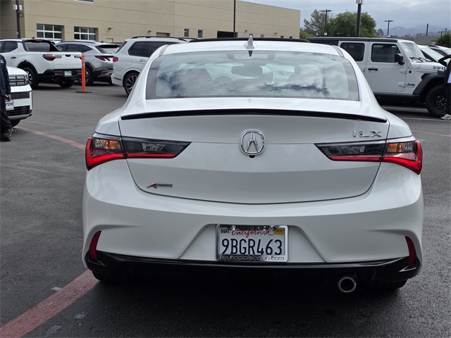 Vehicle image 5 of 34