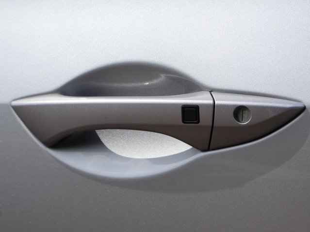 Vehicle image 23 of 57