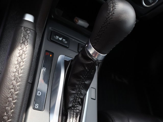 Vehicle image 34 of 57
