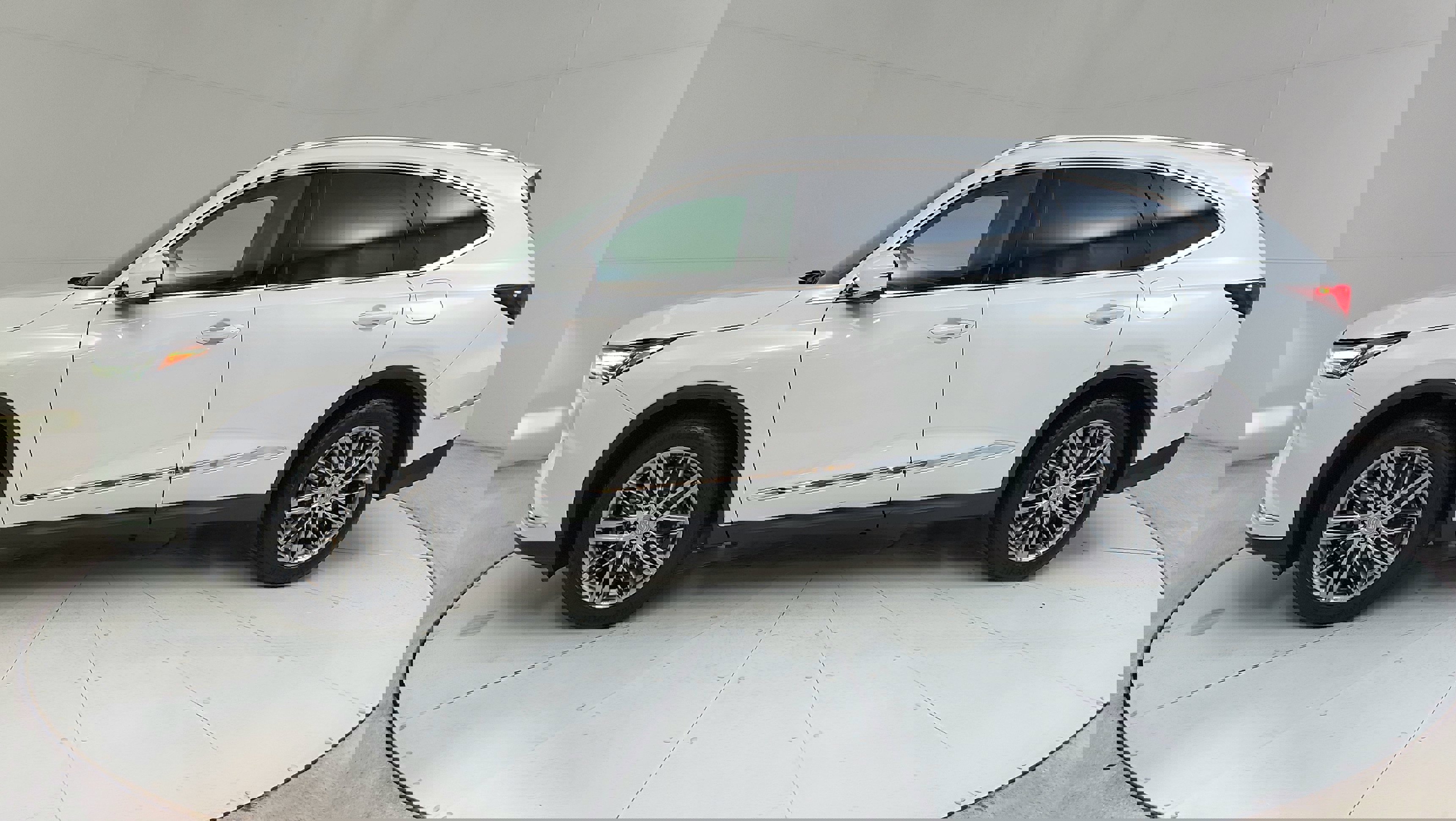 Vehicle image 20 of 38