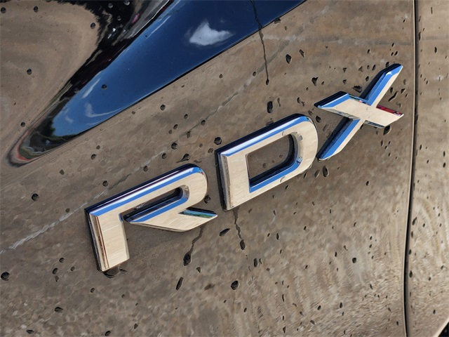 Vehicle image 18 of 23