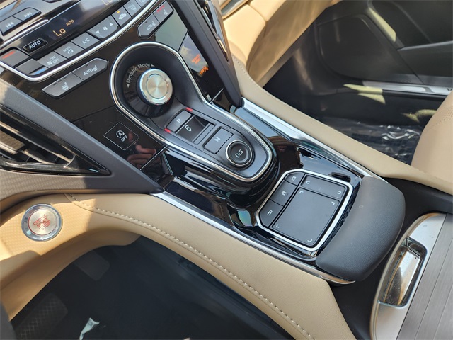 Vehicle image 15 of 23