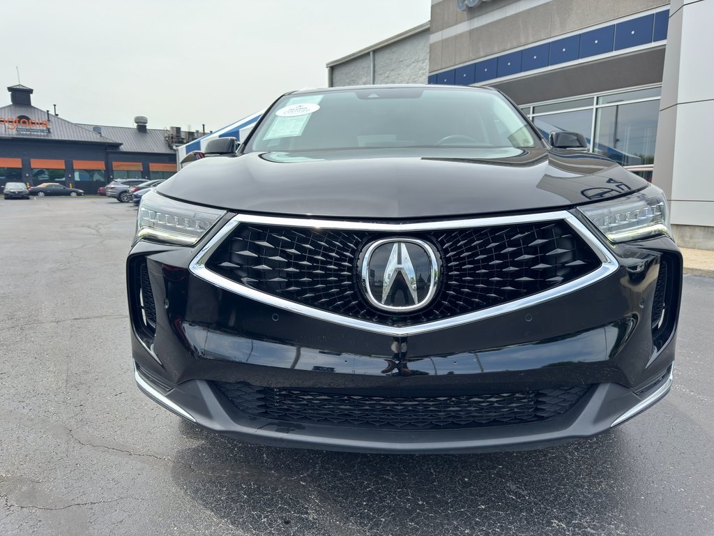 Vehicle image 10 of 50