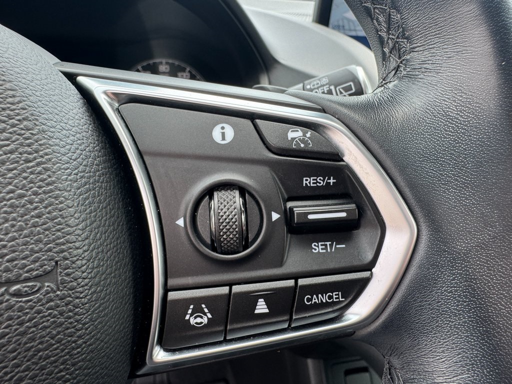 Vehicle image 24 of 50
