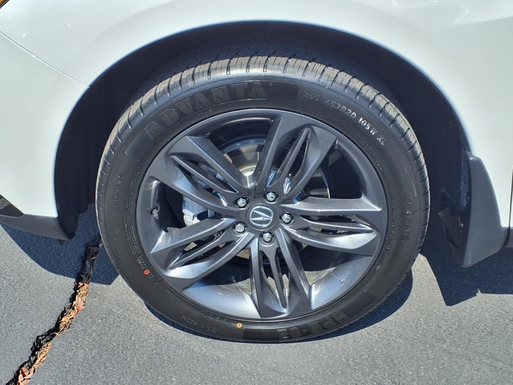 Vehicle image 10 of 27