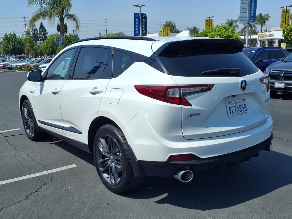 Vehicle image 8 of 27