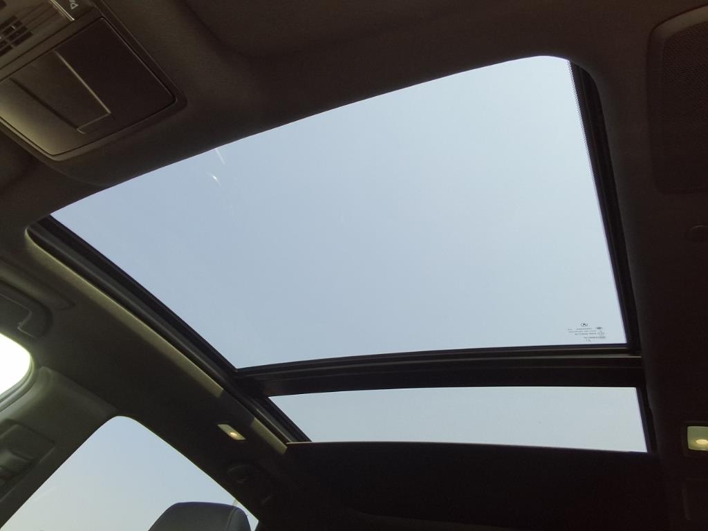 Vehicle image 26 of 27