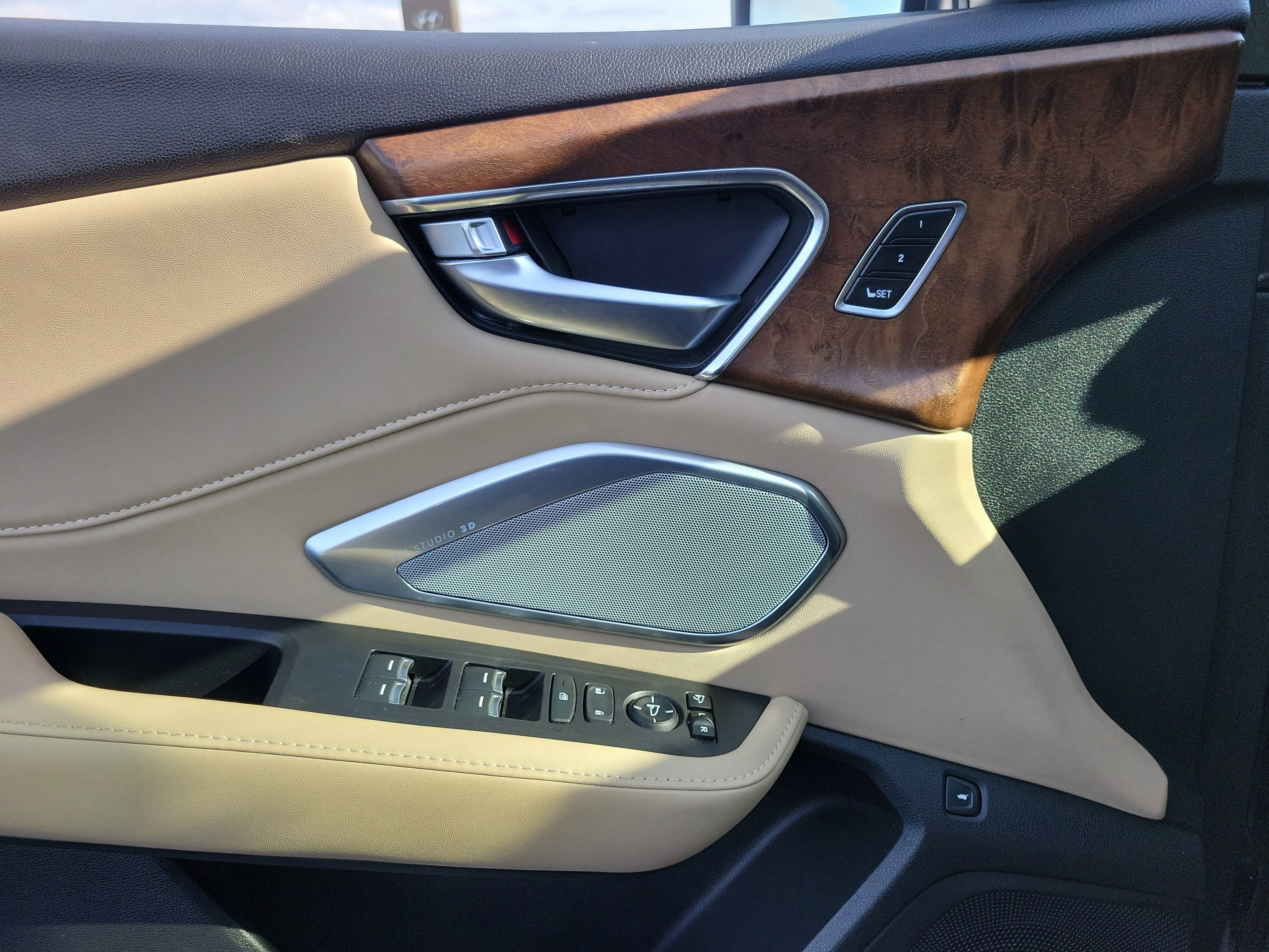 2022 Acura RDX Advance Image 22 of 30