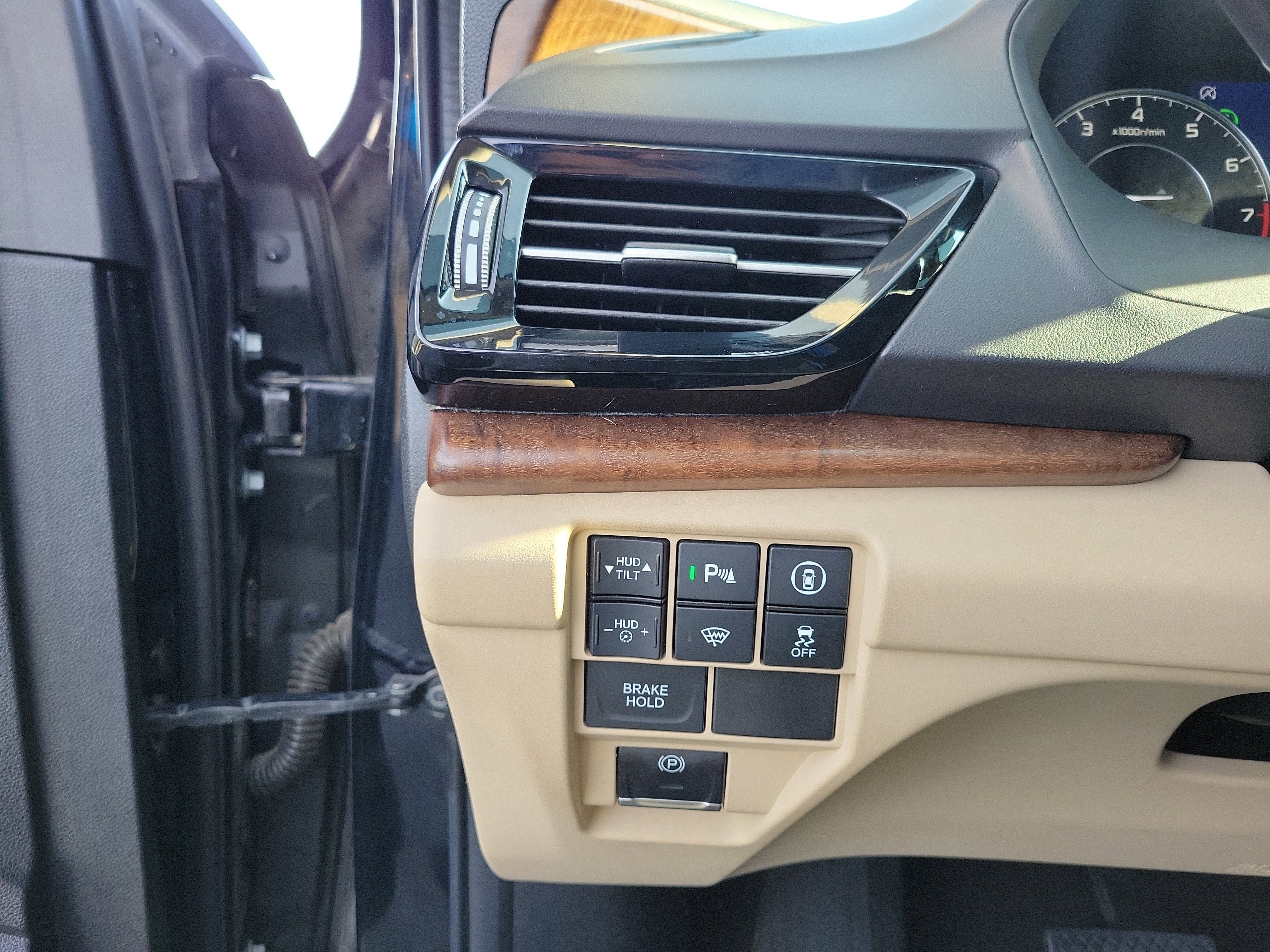 2022 Acura RDX Advance Image 25 of 30