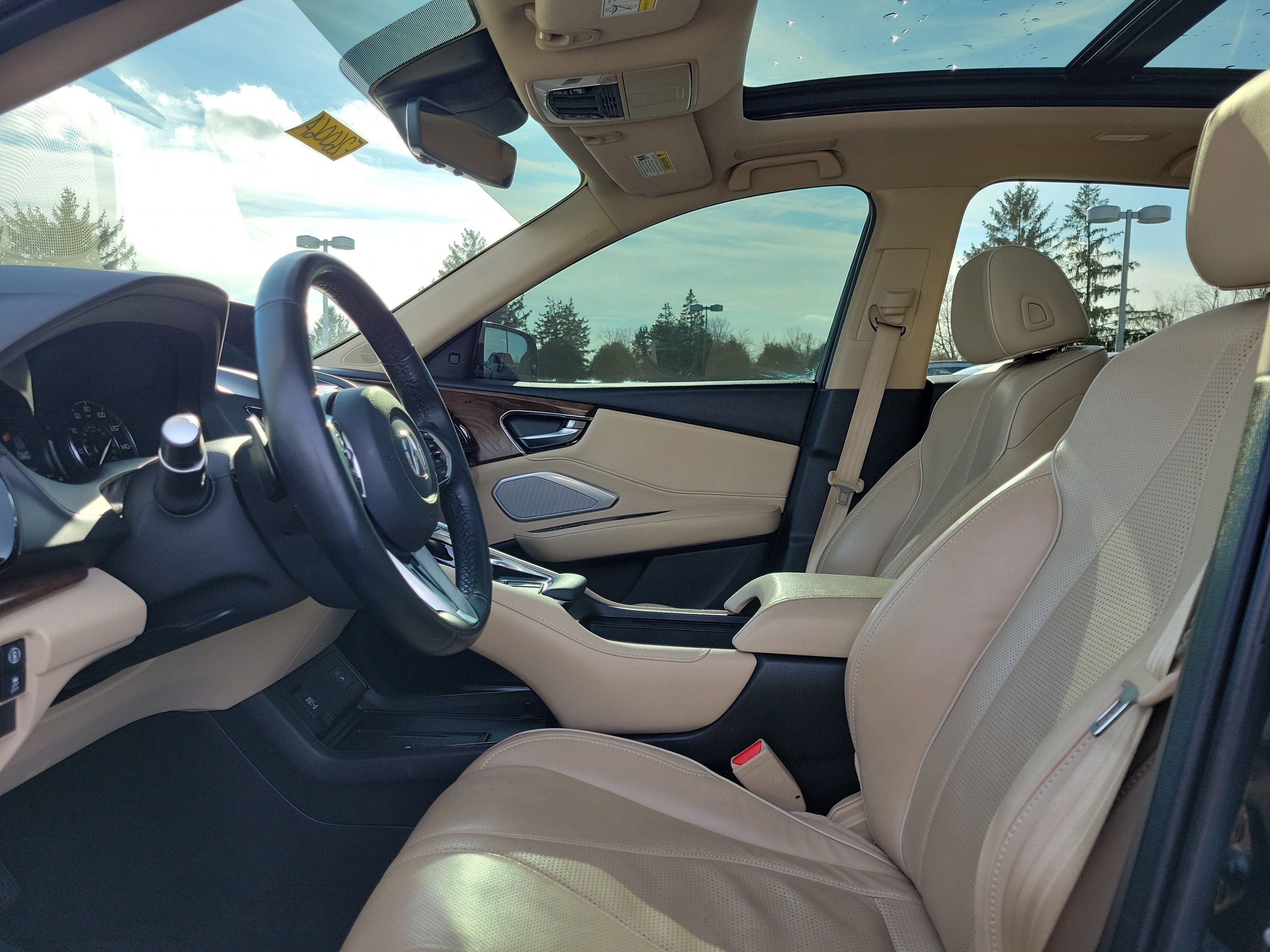 2022 Acura RDX Advance Image 9 of 30