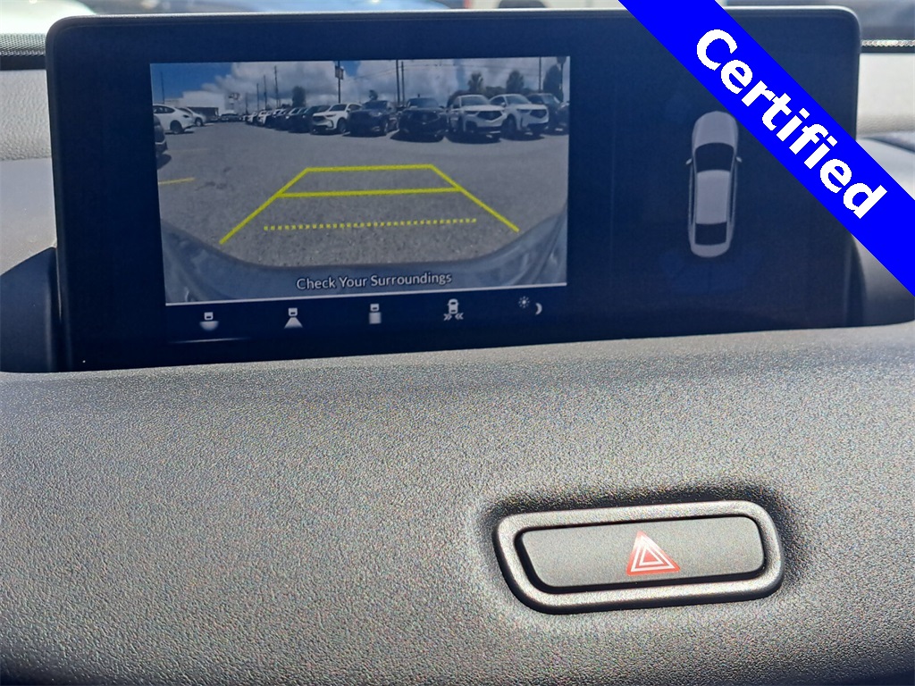 Vehicle image 20 of 28