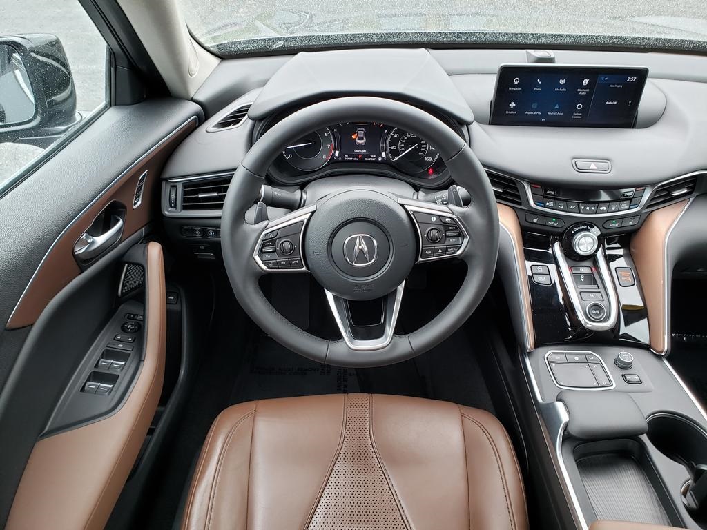 Vehicle image 14 of 27