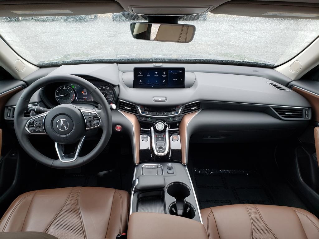 Vehicle image 13 of 27