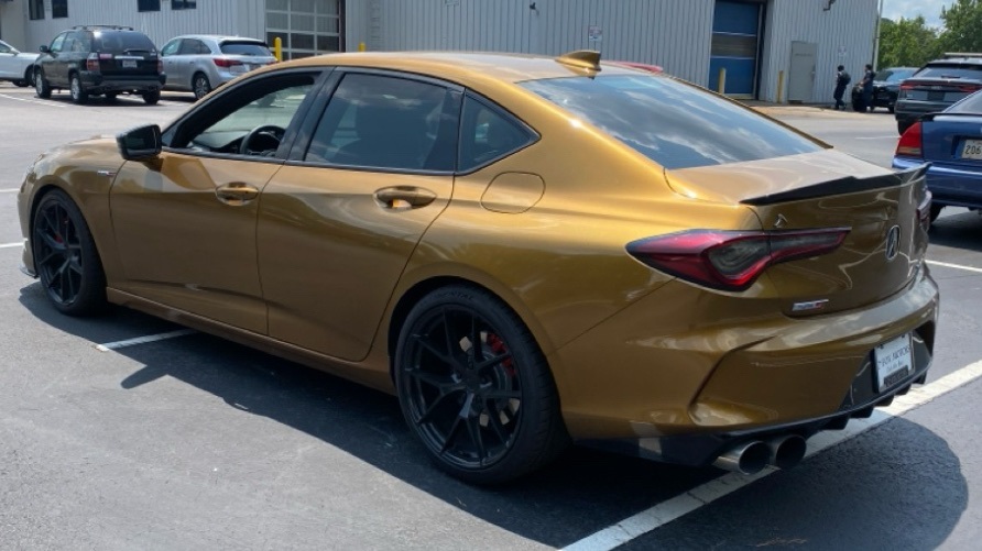 Vehicle image 7 of 13