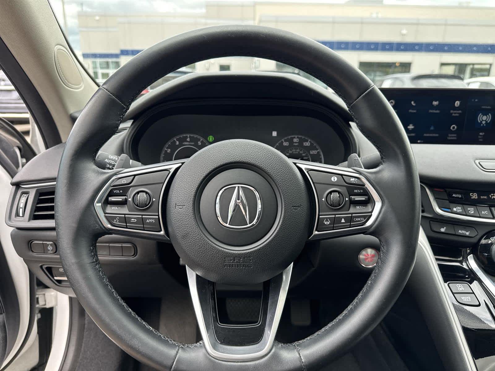 Vehicle image 19 of 32