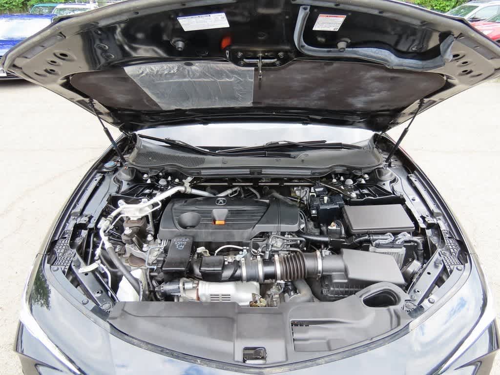 Vehicle image 8 of 27