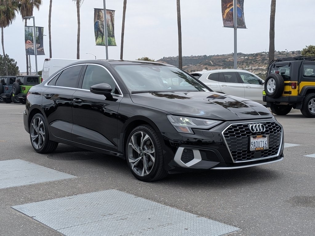 Vehicle image 3 of 29