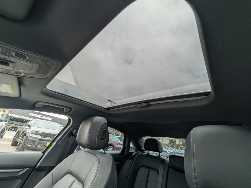 Vehicle image 29 of 29